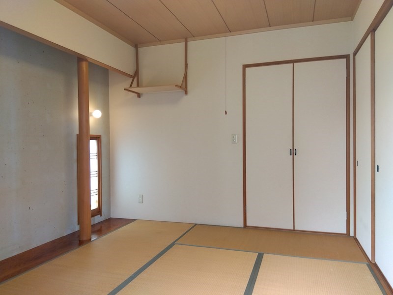 泉中央八丁目戸建 内観写真（リビング以外の居室）