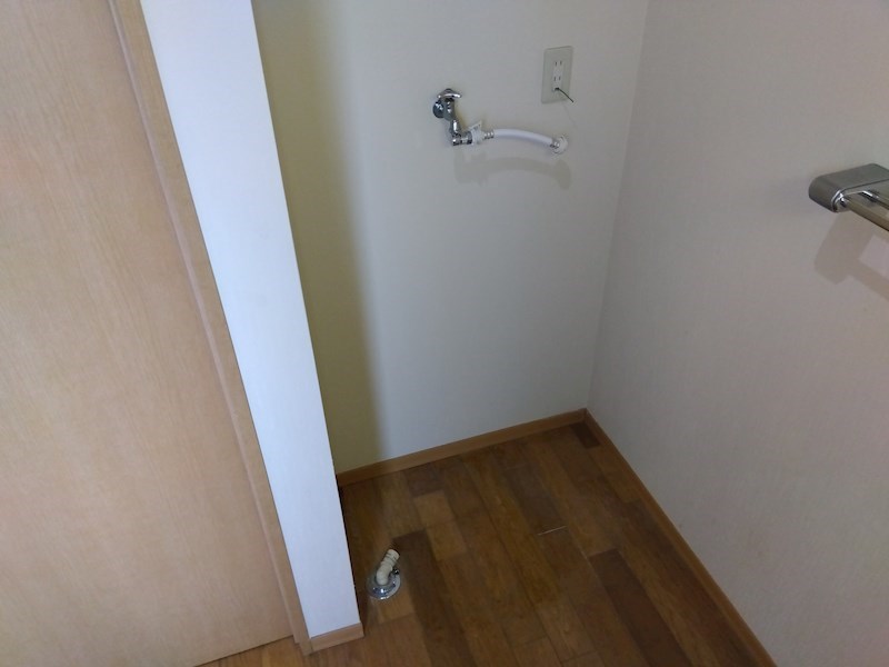 泉中央八丁目戸建 内観写真（洗面台・洗面所）