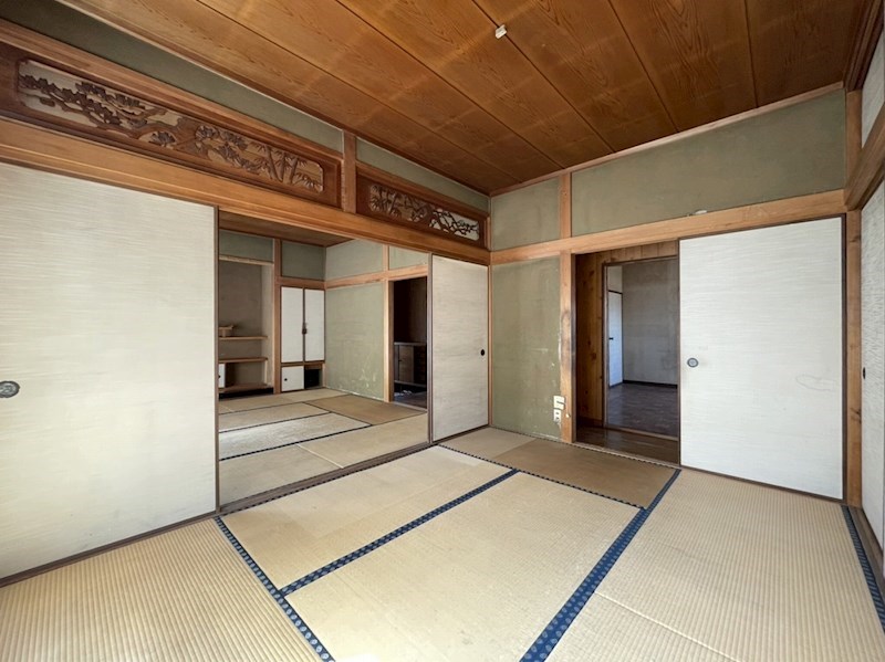 遠賀川三丁目店舗付住居 内観写真（リビング以外の居室）