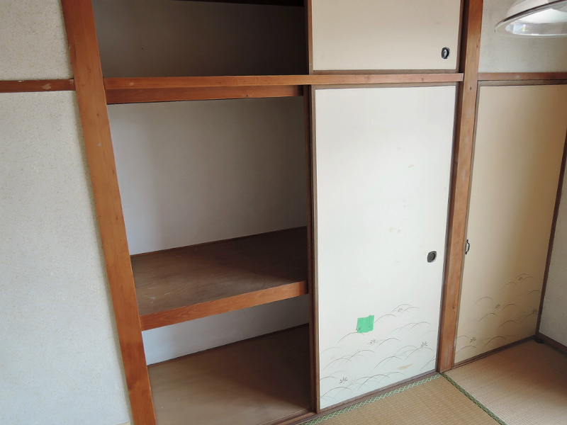 割子川マンション 内観写真（収納）