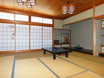 小文字二丁目戸建 内観写真（リビング以外の居室）