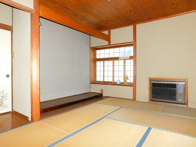 小文字二丁目戸建 内観写真（リビング以外の居室）
