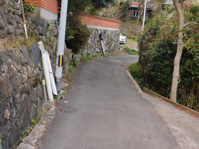 中尾二丁目土地 現地写真（前面道路含む現地写真）