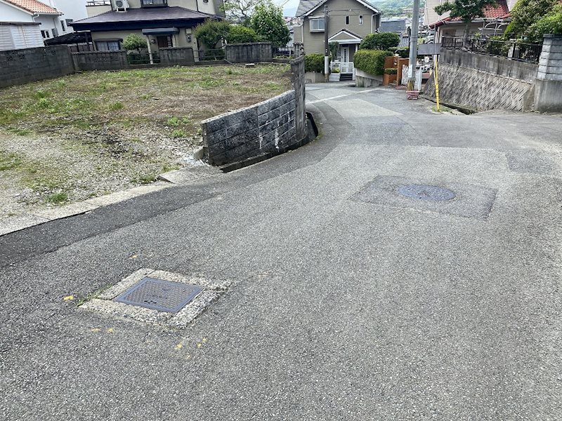 中吉田六丁目土地 現地写真（前面道路含む現地写真）