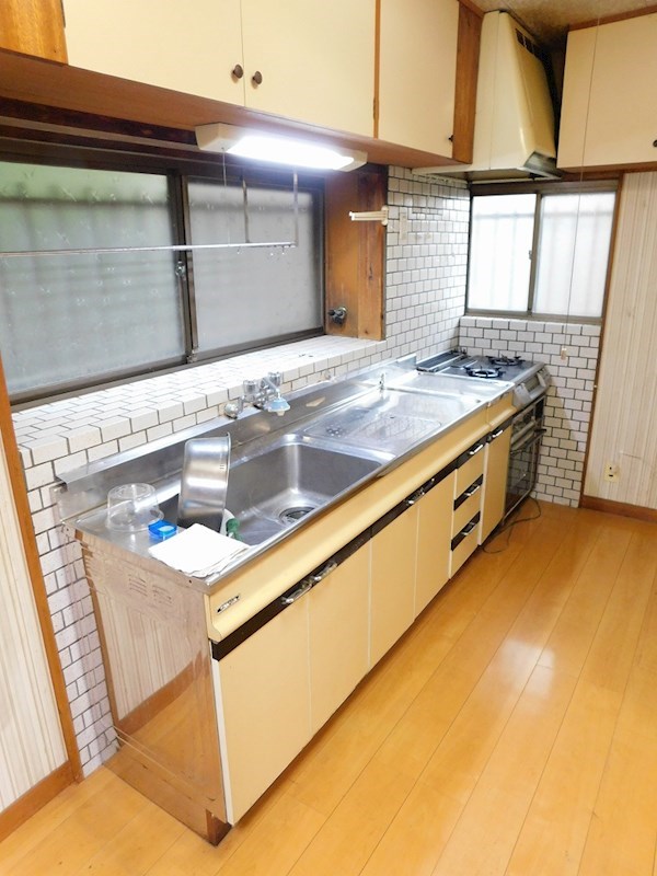赤坂二丁目戸建 内観写真（キッチン）