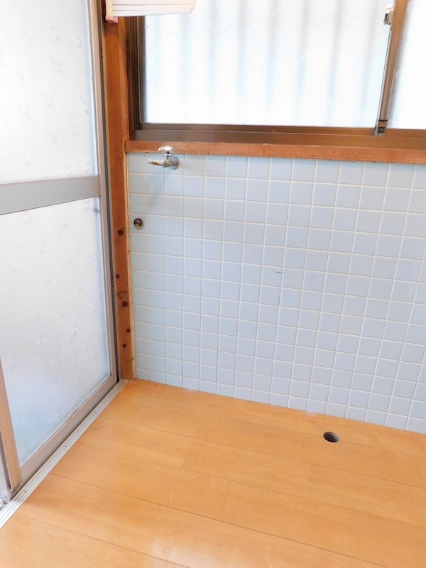 赤坂二丁目戸建 内観写真（洗面台・洗面所）
