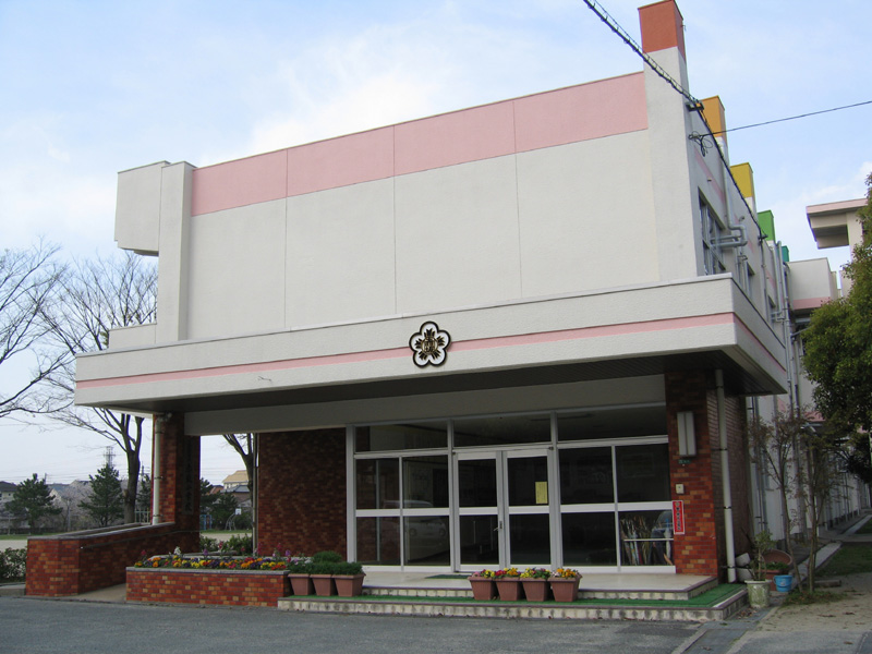 貴船台土地 小学校