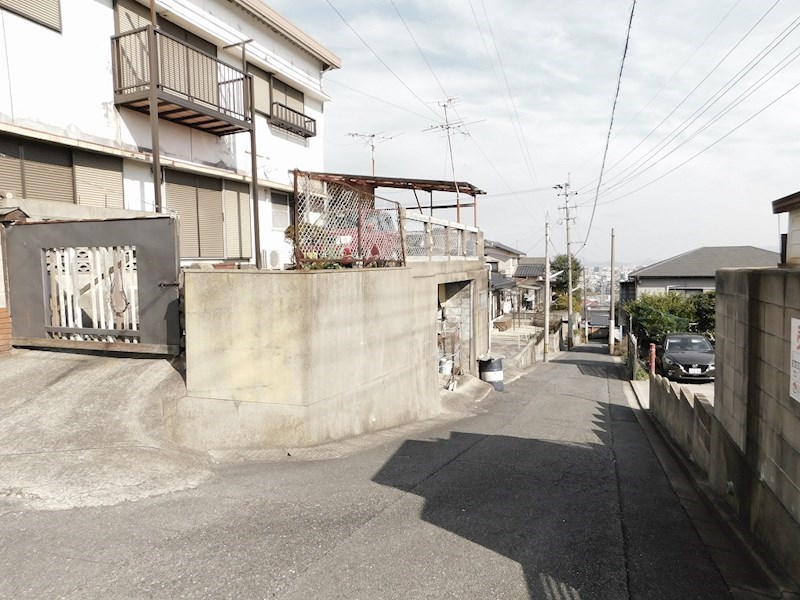 東大谷三丁目土地 現地写真（前面道路含む現地写真）