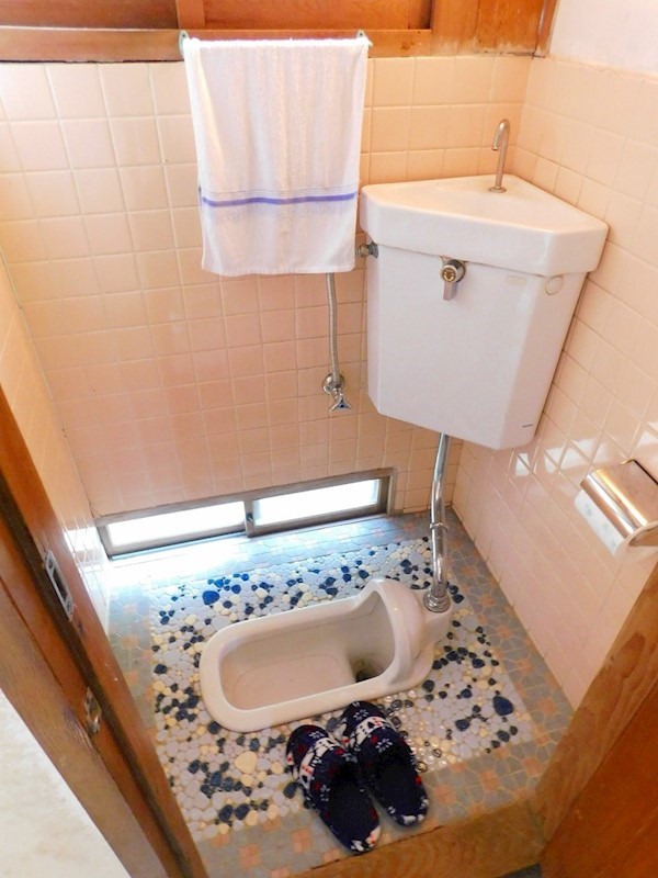 青葉台戸建 内観写真（トイレ）