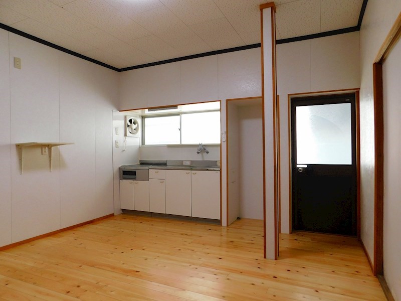 南若園町戸建 内観写真（リビング）