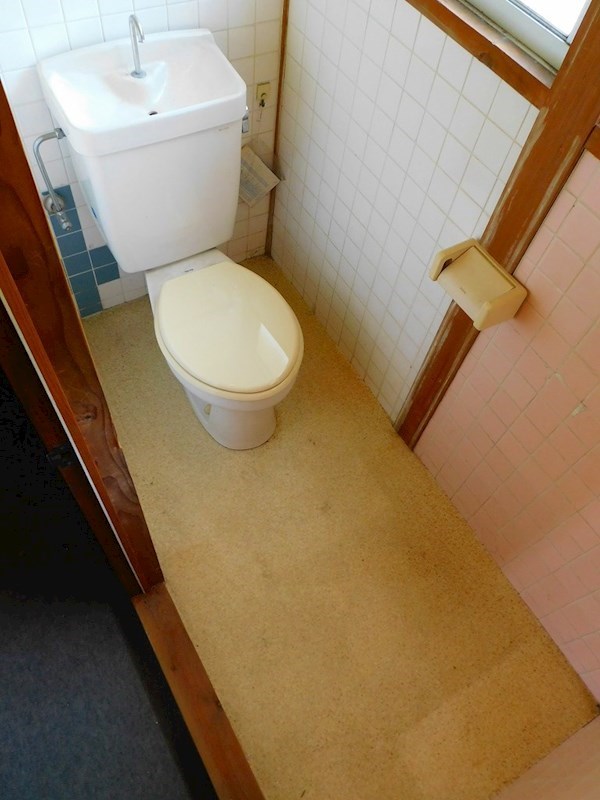 南若園町戸建 内観写真（トイレ）