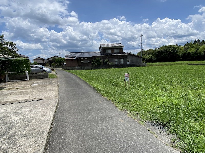 大字道場寺土地 現地写真（前面道路含む現地写真）