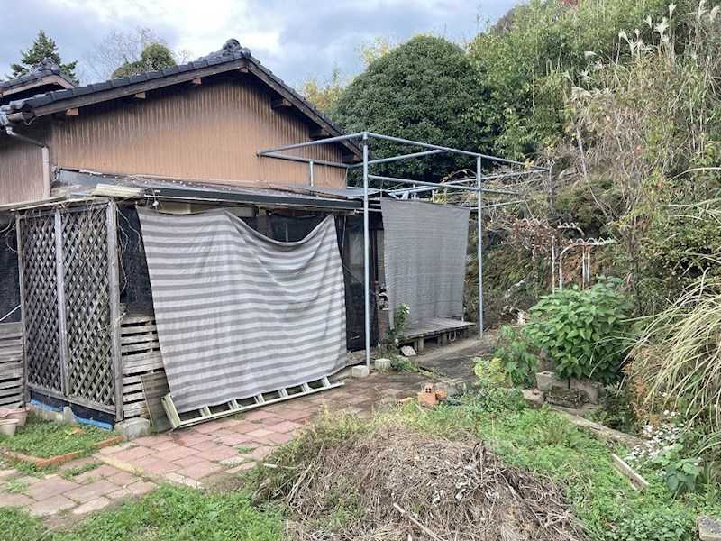 恒見町戸建 現地写真（庭）