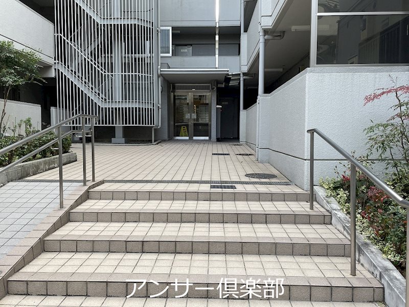 トーカンマンション笹丘 共用部写真（エントランス）