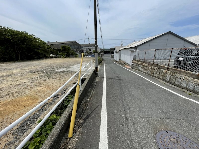 北川町土地 現地写真（前面道路含む現地写真）