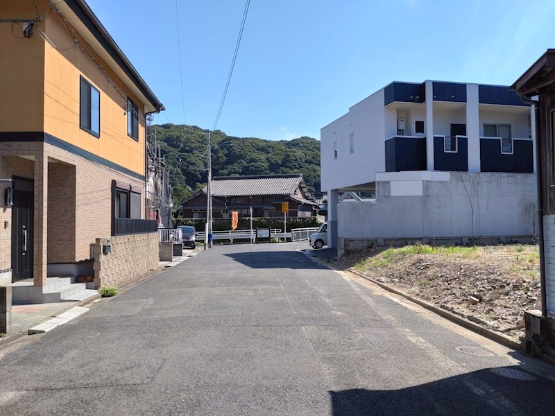 宮の町一丁目土地  現地写真（前面道路含む現地写真）