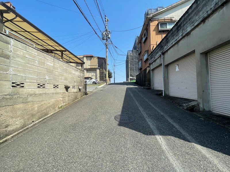 高野アパート 現地写真（前面道路含む現地写真）