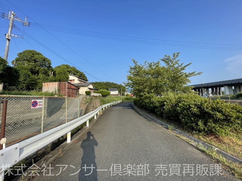 野面二丁目土地 現地写真（前面道路含む現地写真）