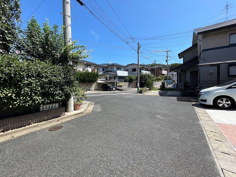 沼本町四丁目戸建 現地写真（前面道路含む現地写真）