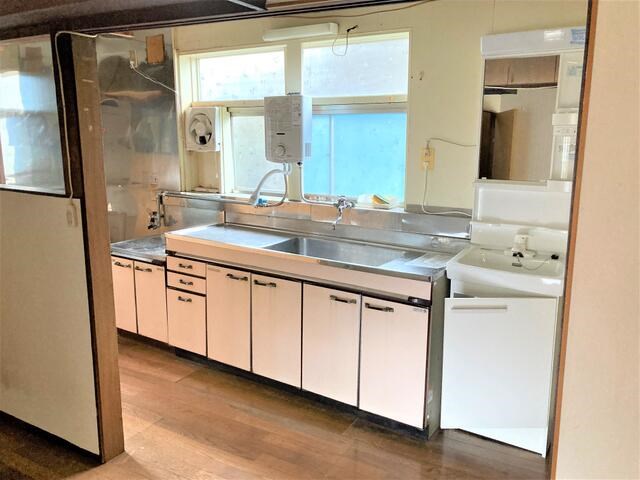 赤坂四丁目戸建 内観写真（キッチン）