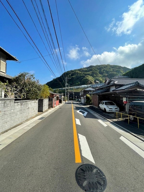 西台良町土地 現地写真（前面道路含む現地写真）