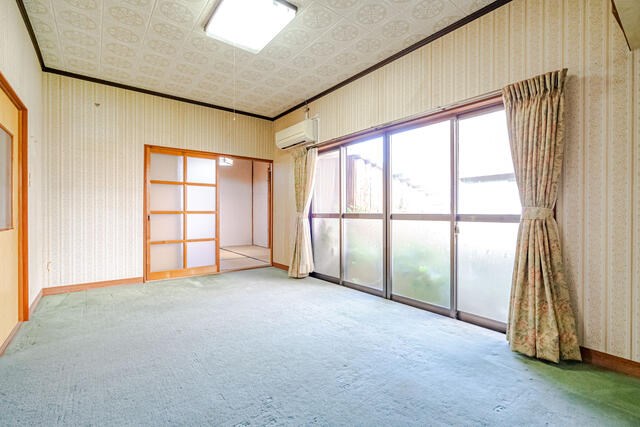 沖田五丁目戸建 内観写真（リビング以外の居室）