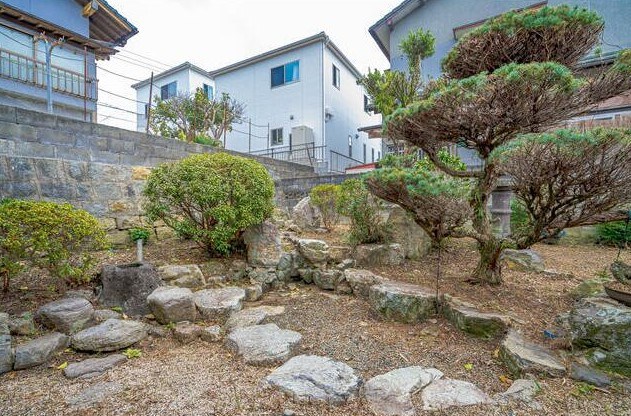沖田五丁目戸建 現地写真（庭）