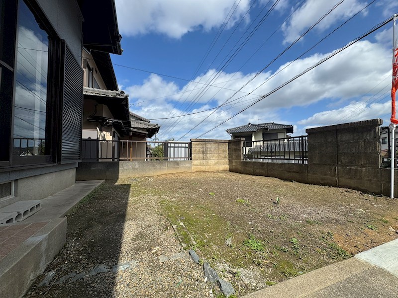 永犬丸二丁目戸建 現地写真（庭）