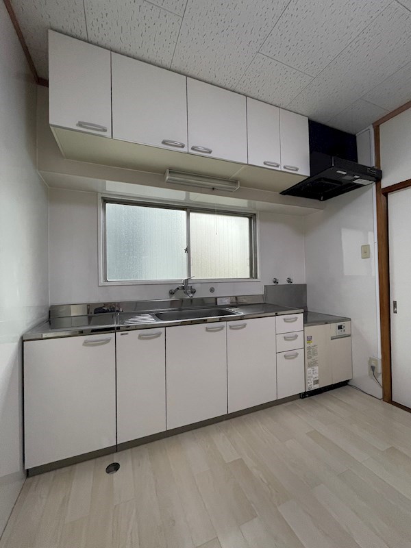 サンリバー三萩野藤マンション 内観写真（キッチン）
