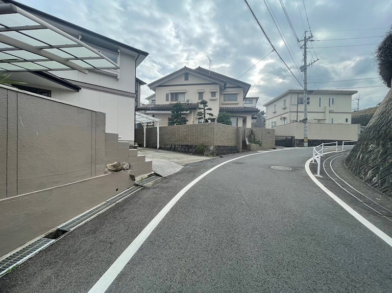 守恒四丁目戸建 現地写真（前面道路含む現地写真）