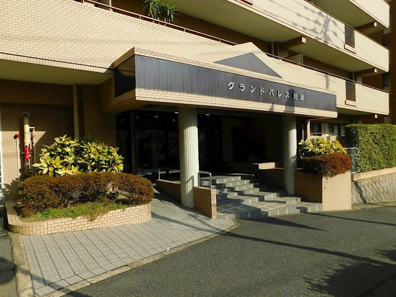 グランドパレス到津 共用部写真（エントランス）