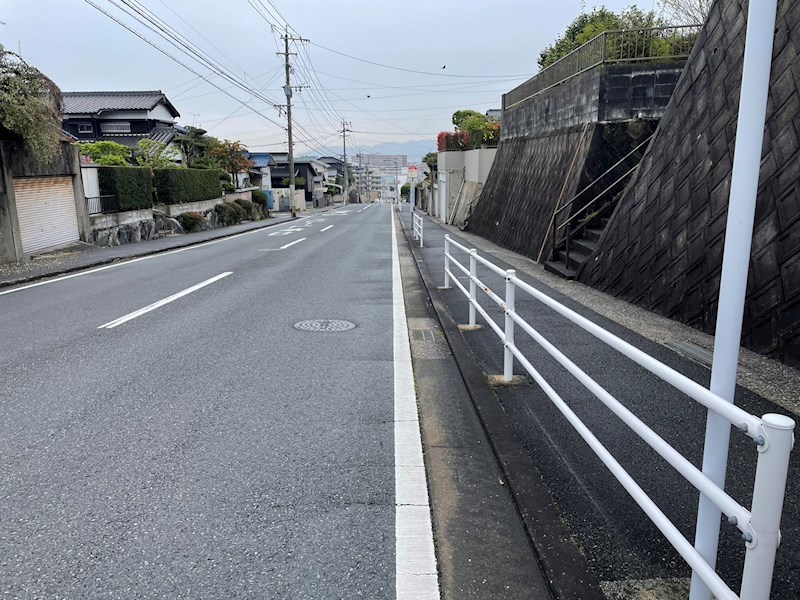 沼緑町三丁目土地 現地写真（前面道路含む現地写真）