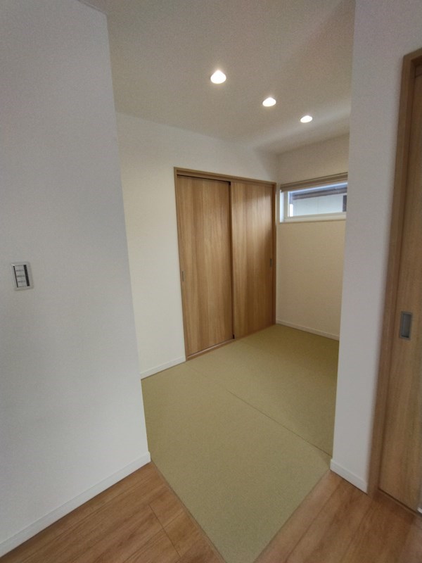 大字頓野戸建 内観写真（リビング以外の居室）