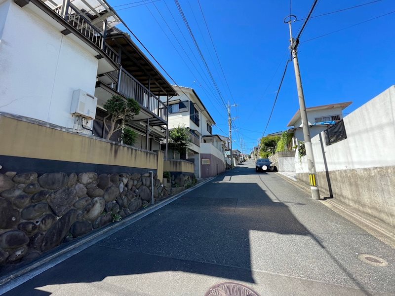 西大谷一丁目土地 現地写真（前面道路含む現地写真）