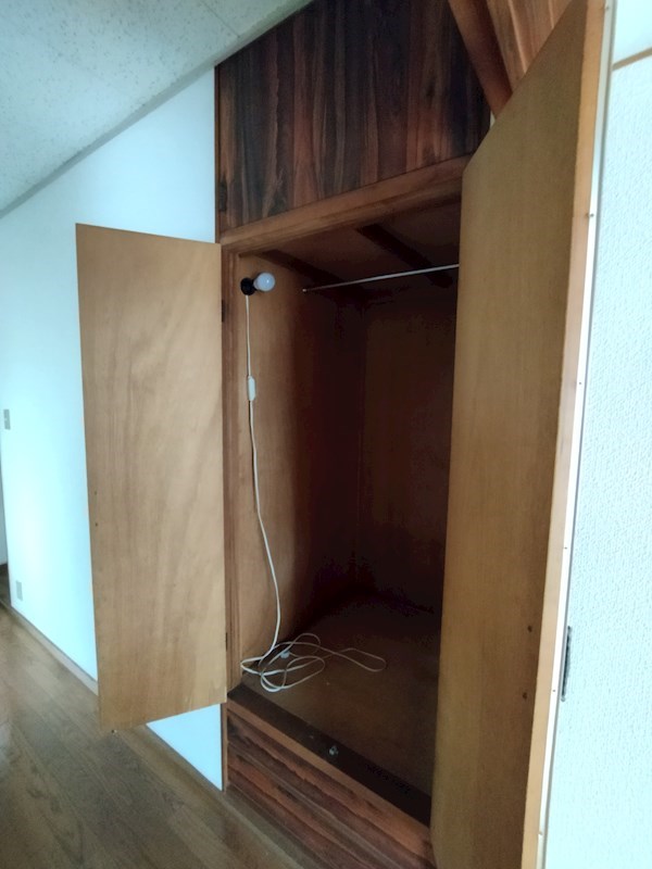 扇ヶ浦四丁目戸建 内観写真（収納）