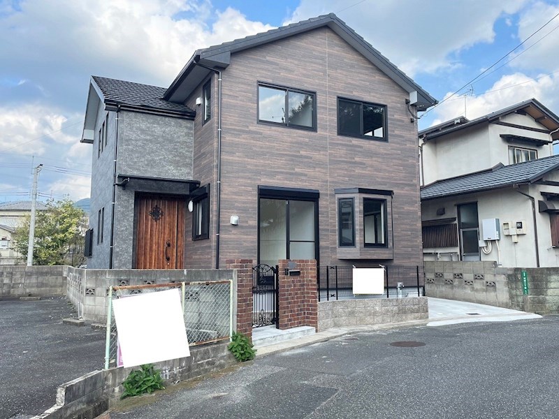 石坂二丁目戸建 現地写真