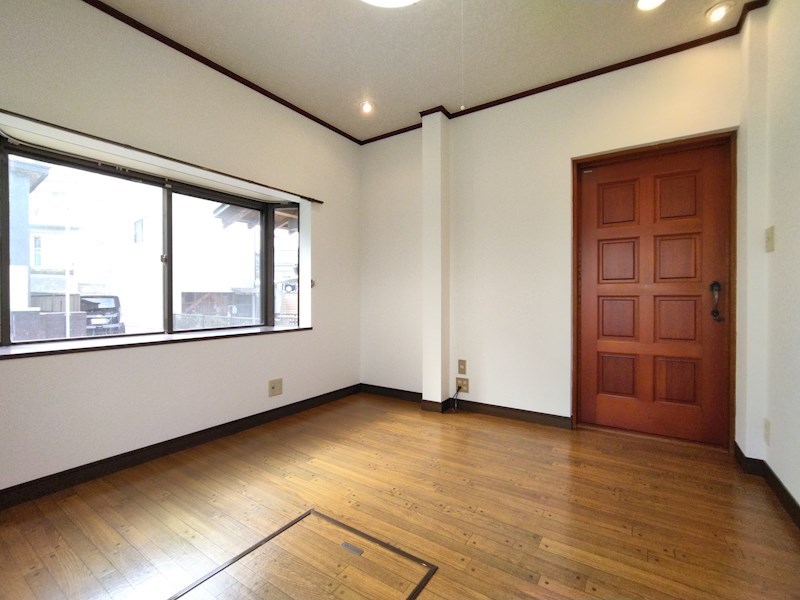 東大谷三丁目戸建 内観写真（リビング以外の居室）