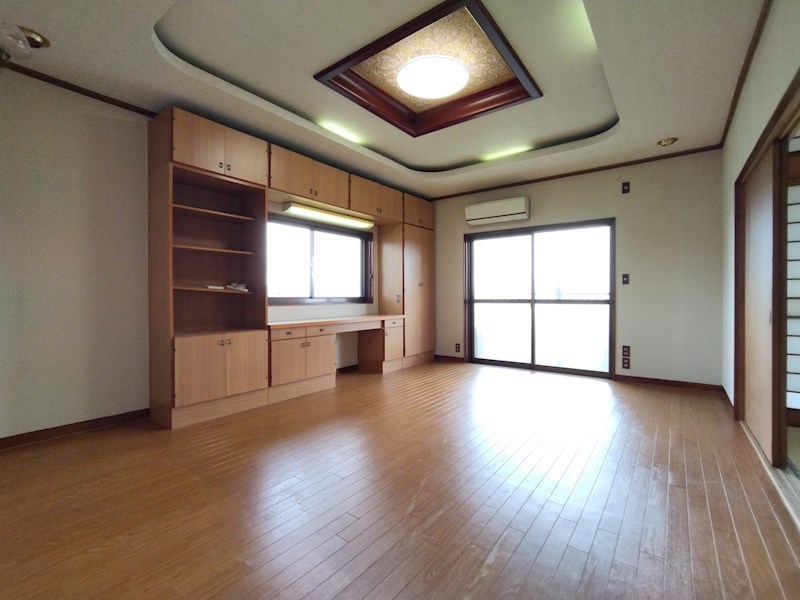 東大谷三丁目戸建 内観写真（リビング以外の居室）