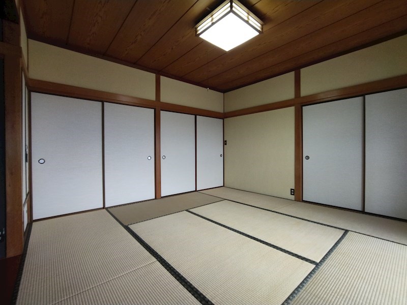東大谷三丁目戸建 内観写真（リビング以外の居室）