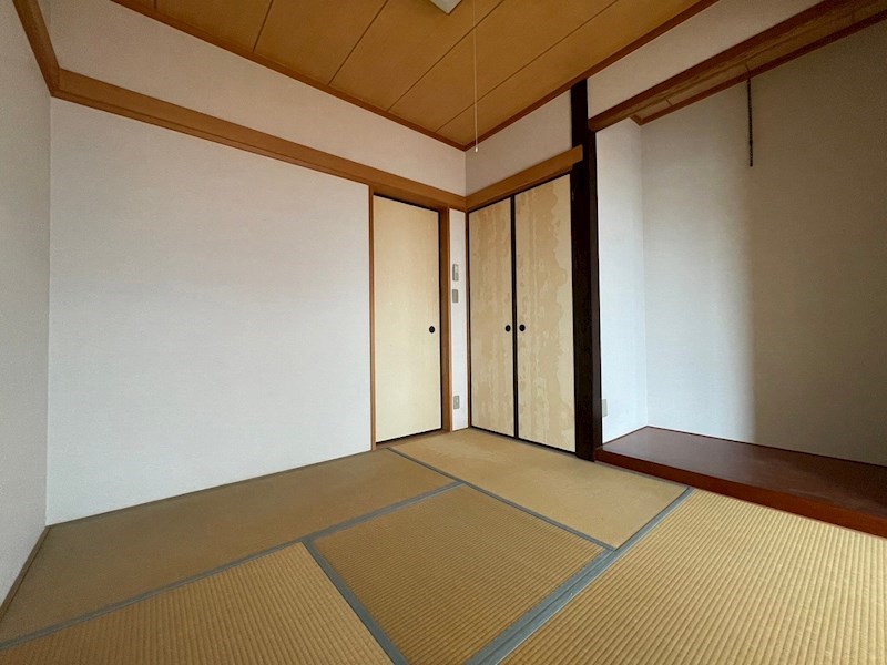 紅梅四丁目戸建 内観写真（リビング以外の居室）