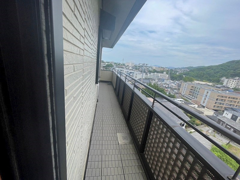 紅梅四丁目戸建 現地写真（バルコニー）