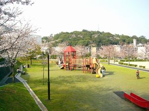 東山一丁目土地 公園