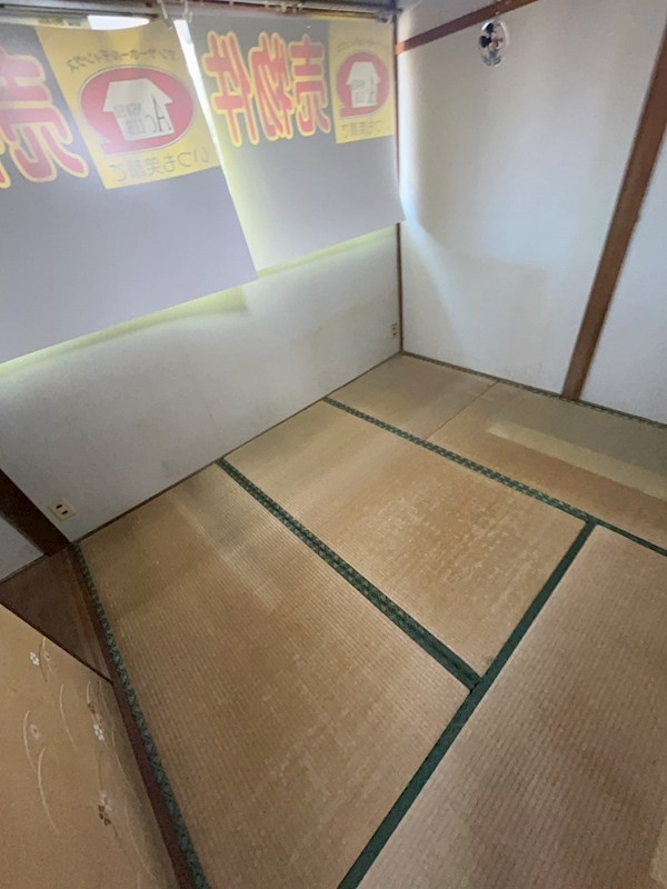 西新町二丁目戸建 内観写真（リビング以外の居室）