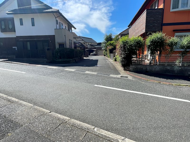 寿山町土地 現地写真（前面道路含む現地写真）