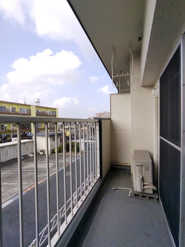 井堀南団地3棟 現地写真（バルコニー）