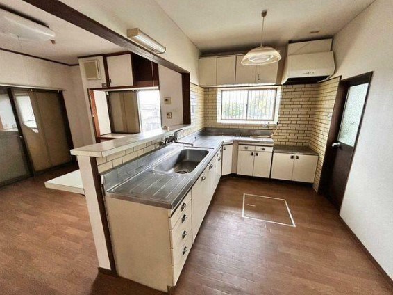 別当町戸建 内観写真（キッチン）