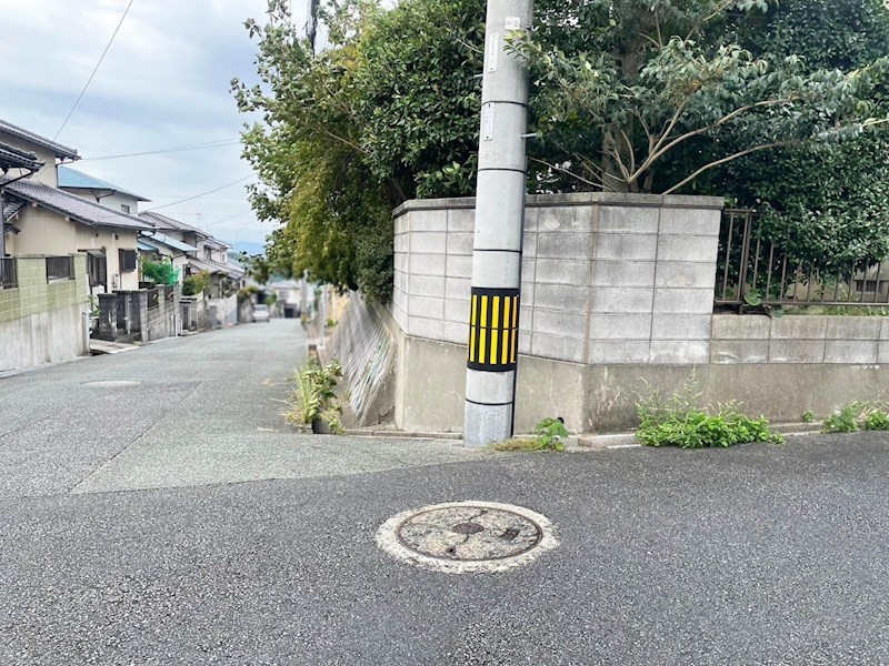 別当町戸建 現地写真（前面道路含む現地写真）