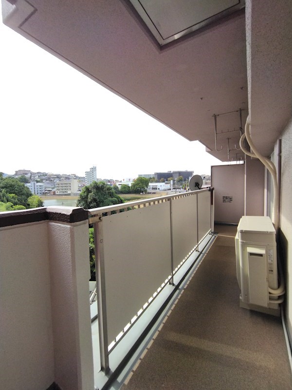 エクレール幸神A棟 現地写真（バルコニー）