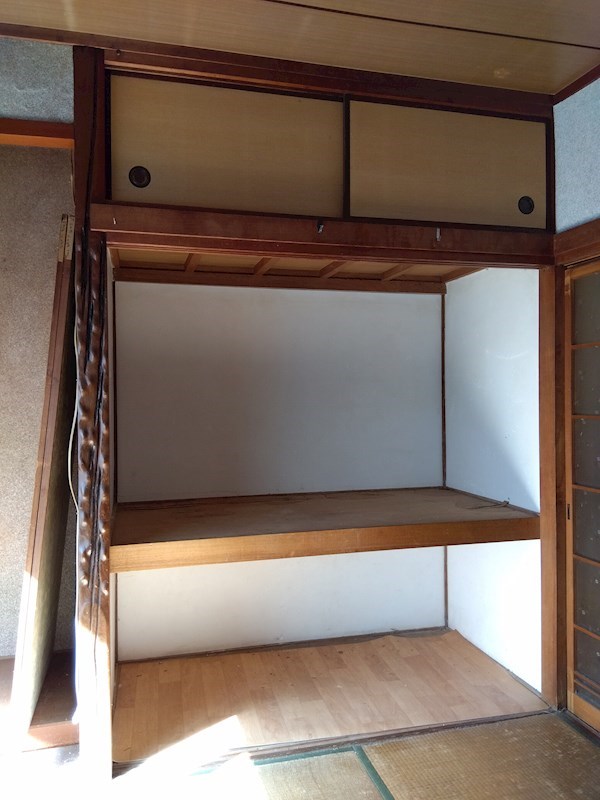 大宮町14番戸建  内観写真（収納）