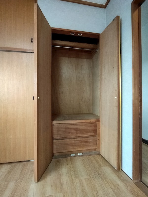 高須北一丁目戸建 内観写真（収納）
